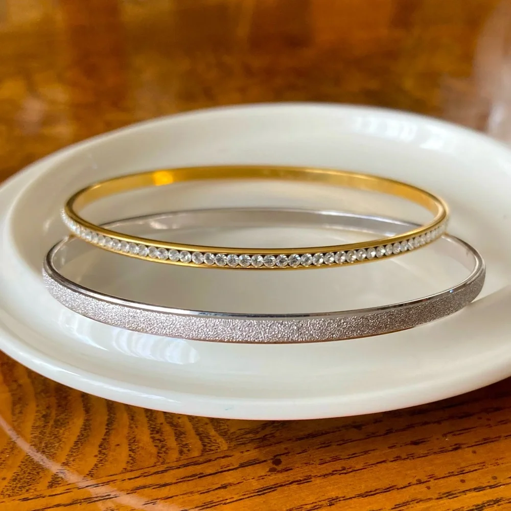 Pair of Bangles - Silver & Gold - Picture 1 of 7